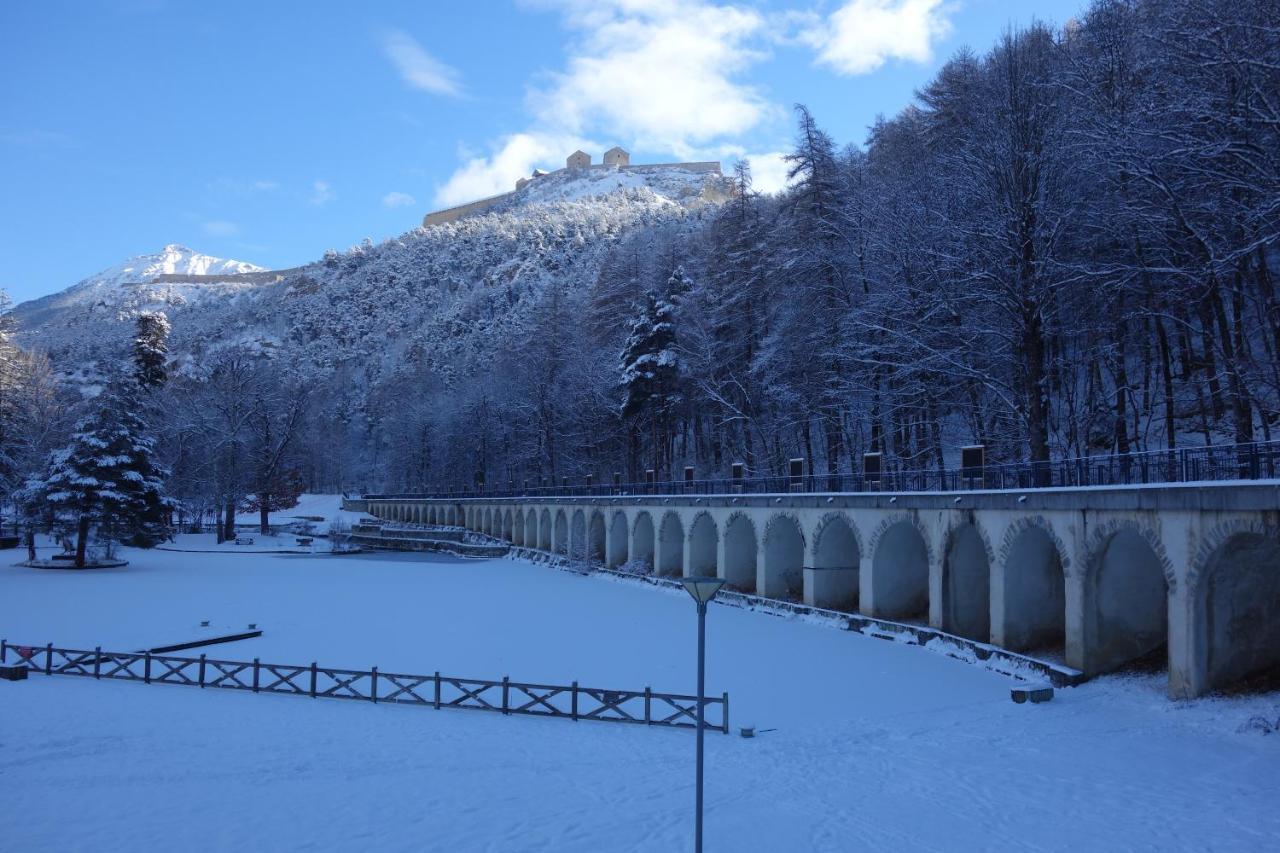 Appartement Cosy Montagne, Centre Ville De Briancon Екстериор снимка